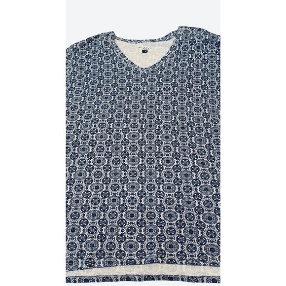 BLUE MOUNTAIN SHORT SLV PULL-OVER V-NECK TOP, WOMENS, 2X, BLUE GEOMETRIC PATTERN - Picture 3 of 11